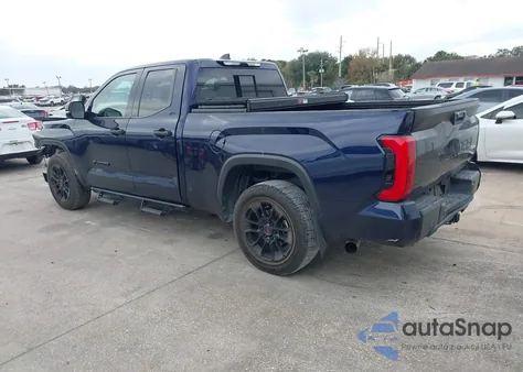 2022 Toyota Tundra Sr5 z USA, uszkodzony, nr VIN 5TFLA5AA4NX006333
